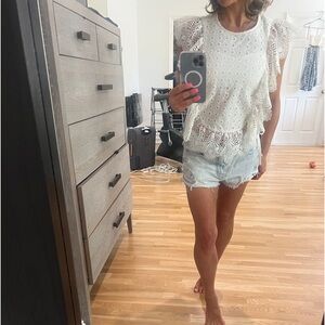 Boutique beautiful white lace shirt